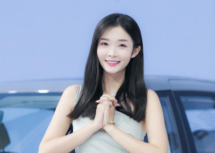 怎么知道喜欢的女生喜不喜欢自己,喜欢一个人怎么知道她喜不喜欢我