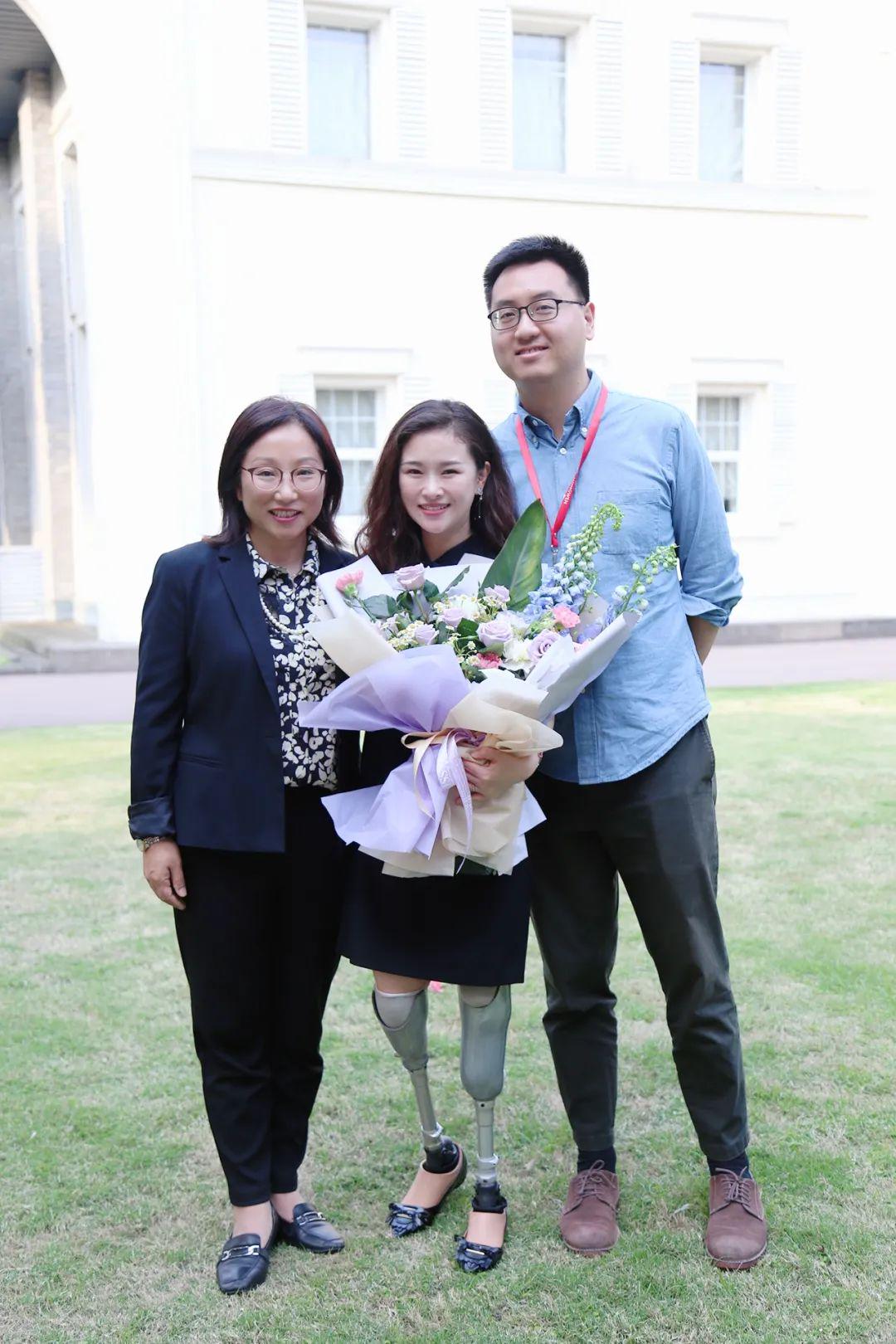 在地震中失去双腿的廖智,在地震中失去双腿被丈夫抛弃