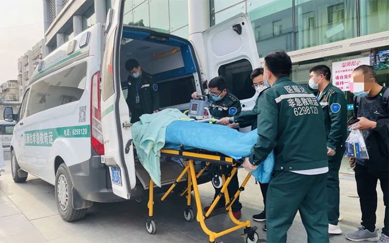 医用病人转运车,医用转运车附近