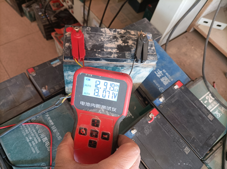 汽车电瓶内阻变大如何修复,12v电瓶内阻增大怎样修复