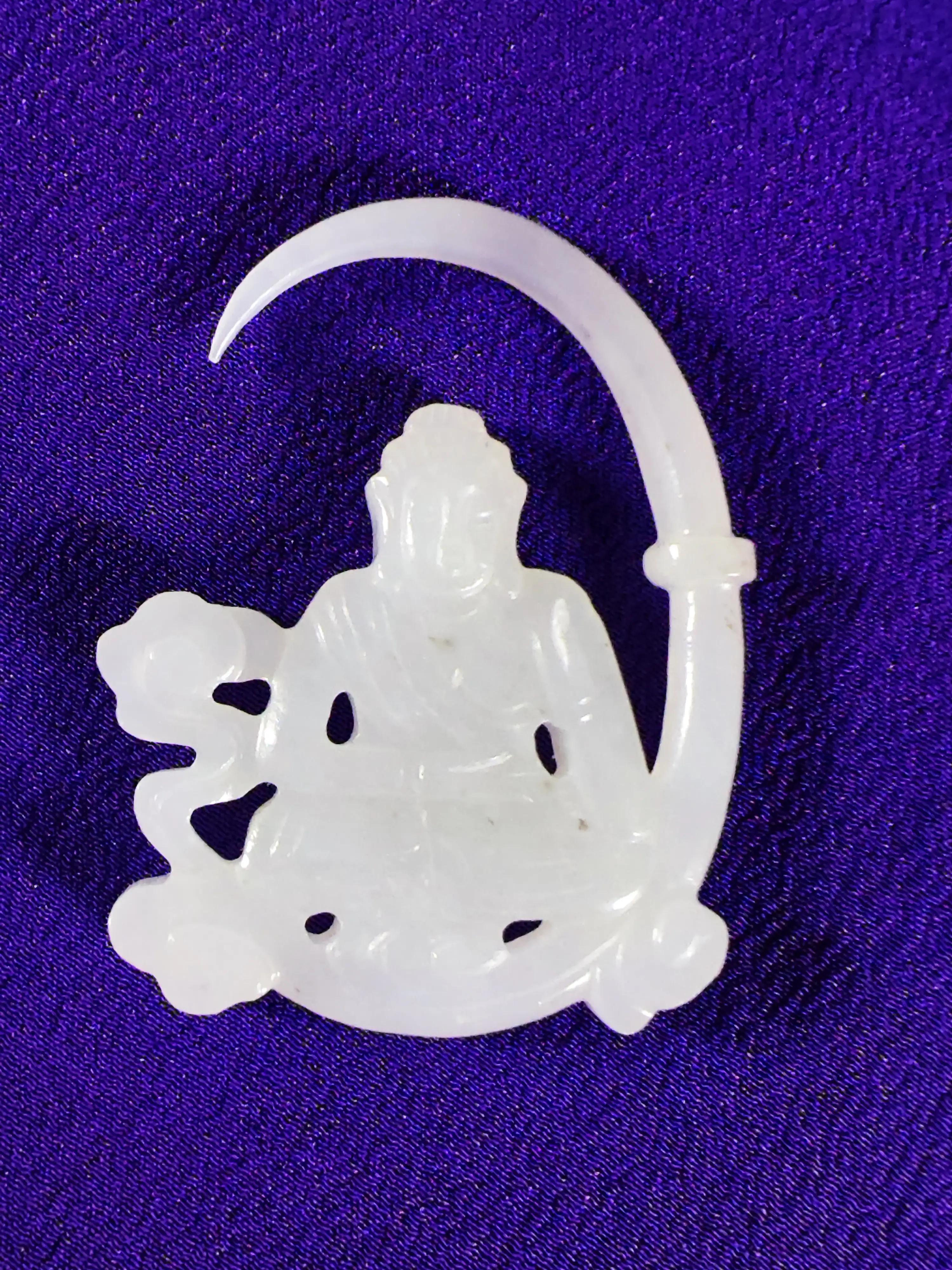 月圆中天，玉寄人间——影视剧里的“高大上”美饰盘点第1辑