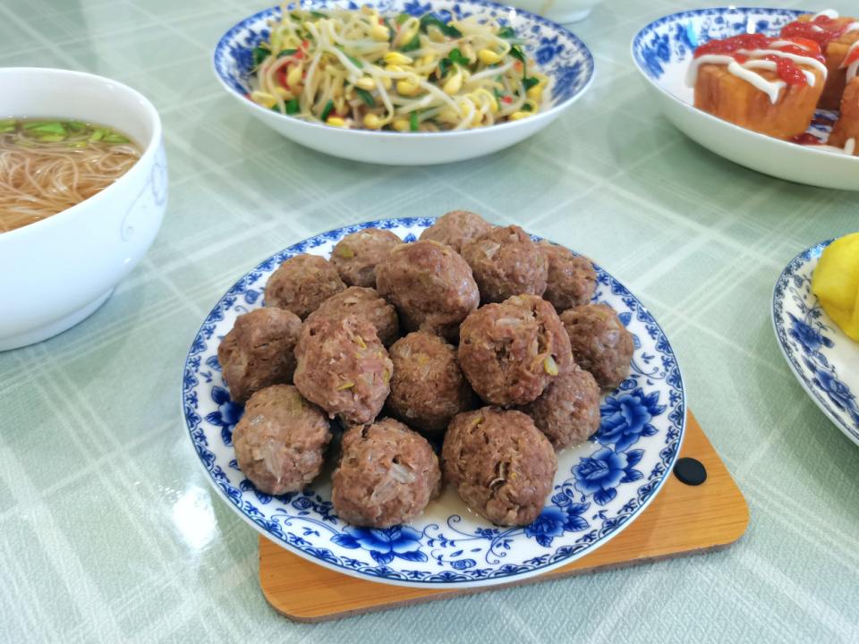 晚餐偶尔吃一顿方便面会不会发胖,晚餐食物推荐营养健康指南