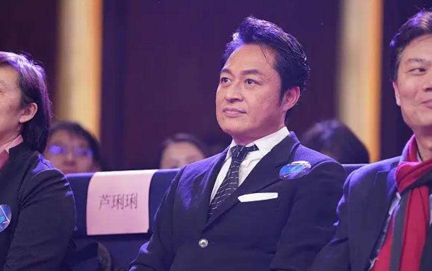 马景涛琼瑶青青河边草精彩片段,琼瑶的梅花三弄陈德容和马景涛