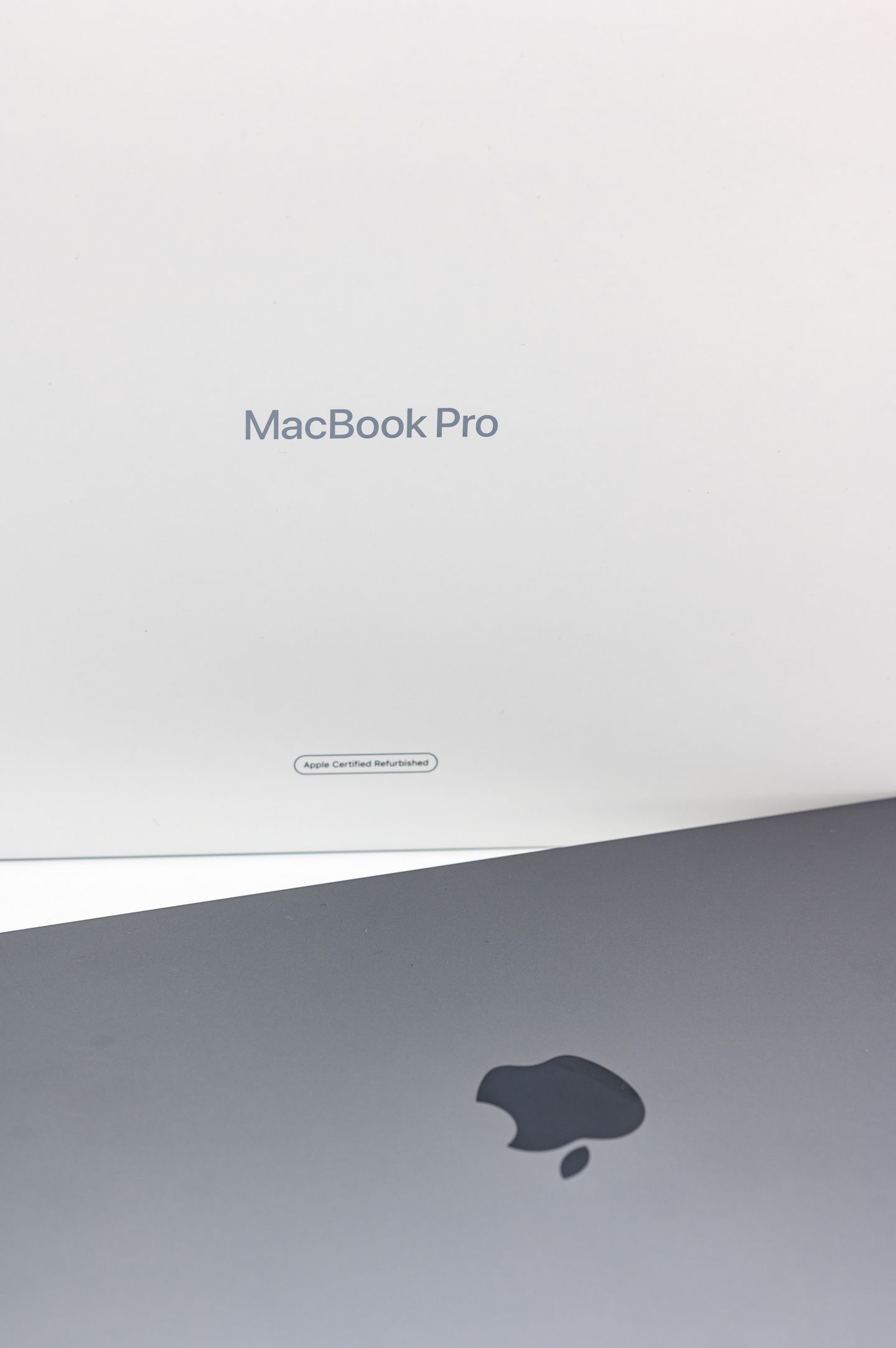 用老款macbookpro丢人吗,macbookpro2021深度评测