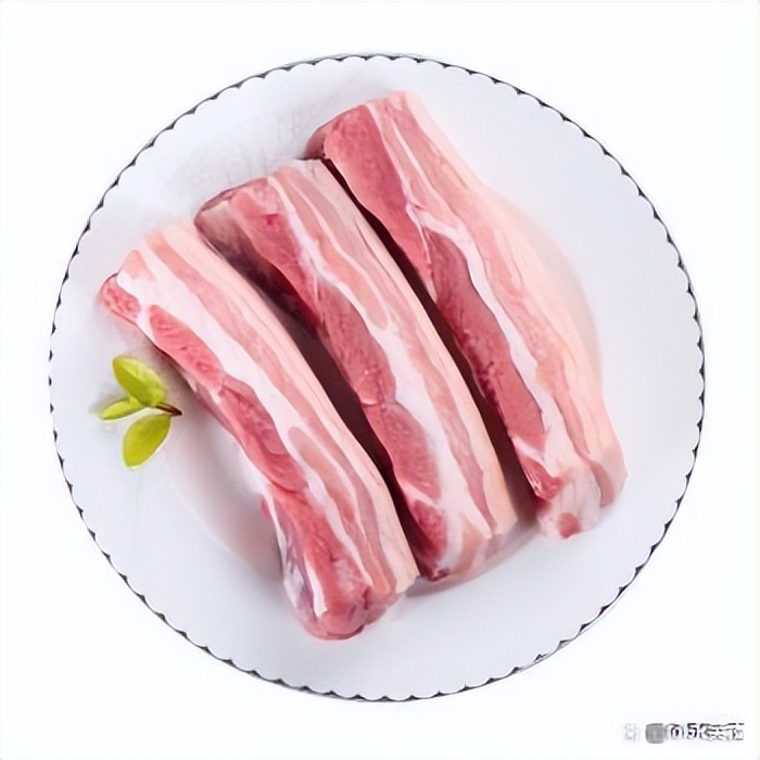 牛在五行金木水火土中属什么,十二生肖五行金木水火土的命