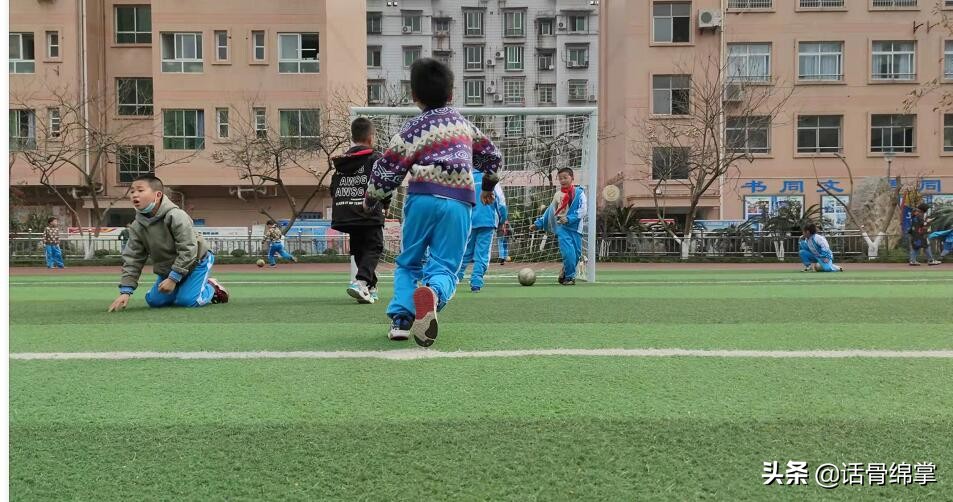 张琳艳夺冠她妈妈在干嘛,张琳艳冠军采访