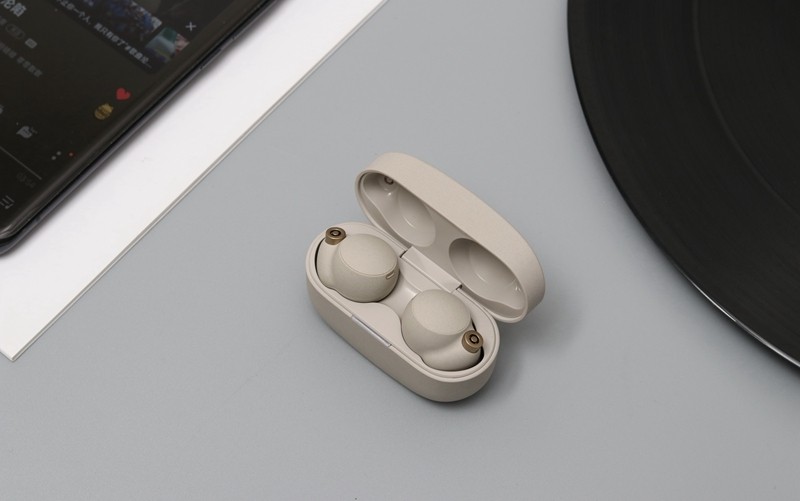 音质降噪舒适感俱佳的真无线耳机,音质降噪好的头戴式耳机推荐