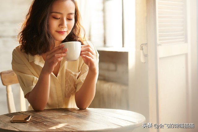 妻子离婚还经常来看孩子怎么办,离婚几年了女方想把孩子要回去