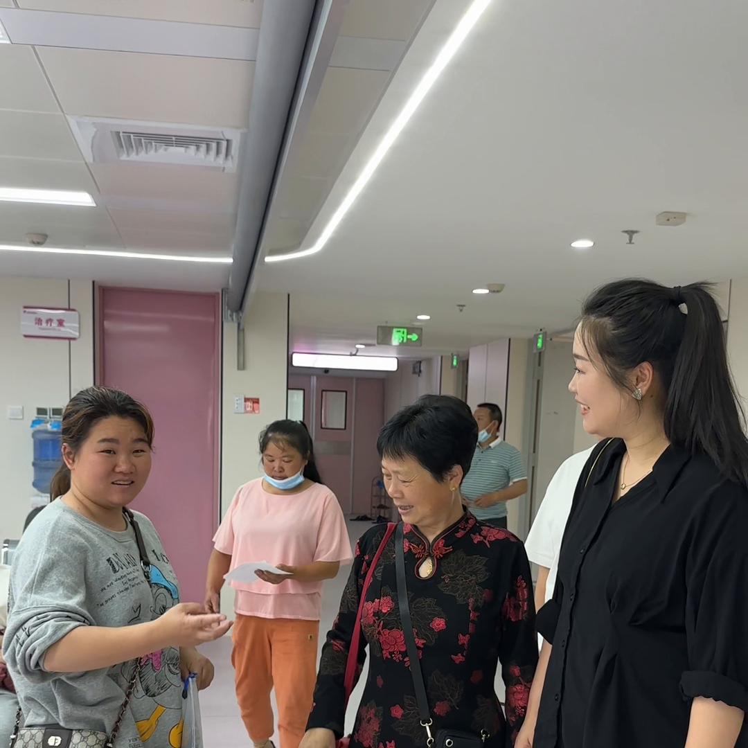 孕妇17周心跳加速怎么回事,孕17周胎儿心跳167正常吗