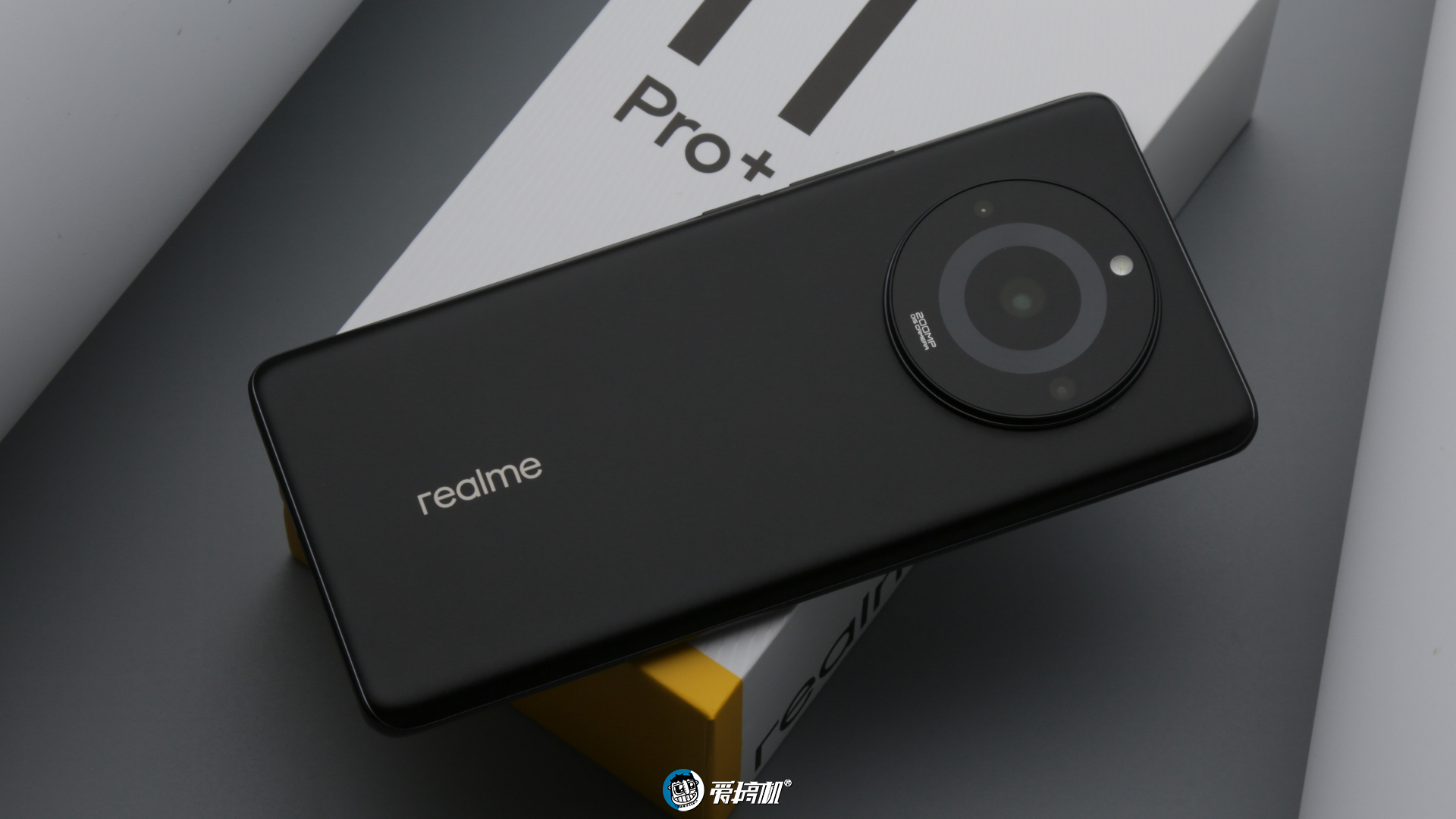 真我11pro+变焦,真我11pro8+256测评