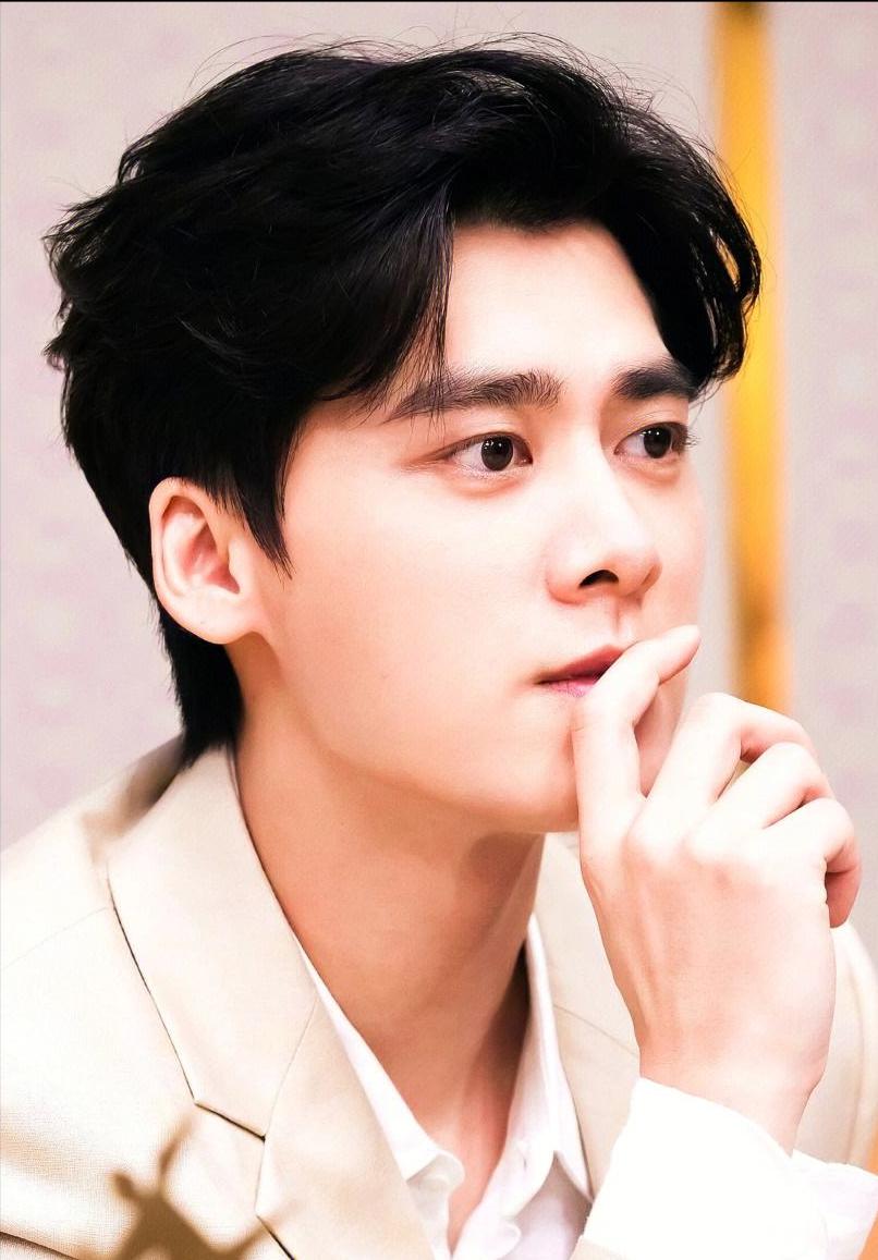 李易峰的真实现状,李易峰现在的状态