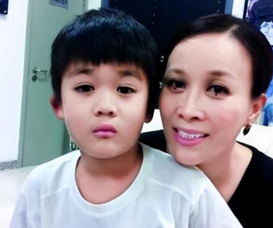 那英高峰孟桐,那英近期和丈夫孟桐状况