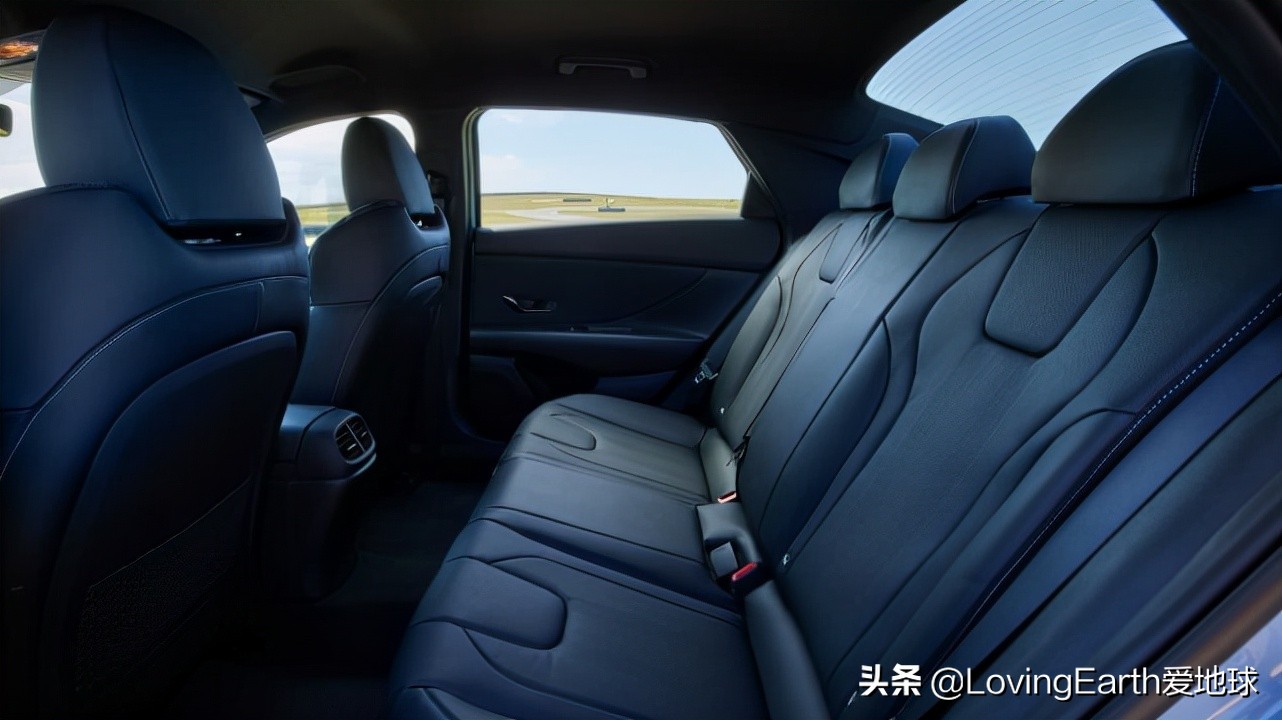 最新款现代i30试驾视频,10款现代i30怎么样