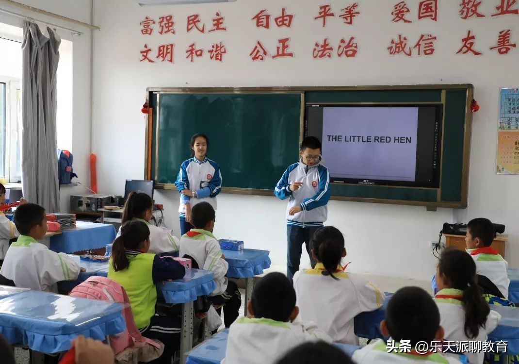 北大高颜值英语老师,杭州师大外教英语老师走红