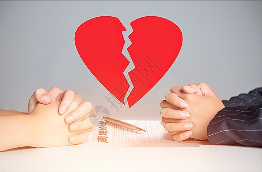 19年长沙女子容忍丈夫*养包**空姐,离婚后向小三*债讨**百万,法院：支持