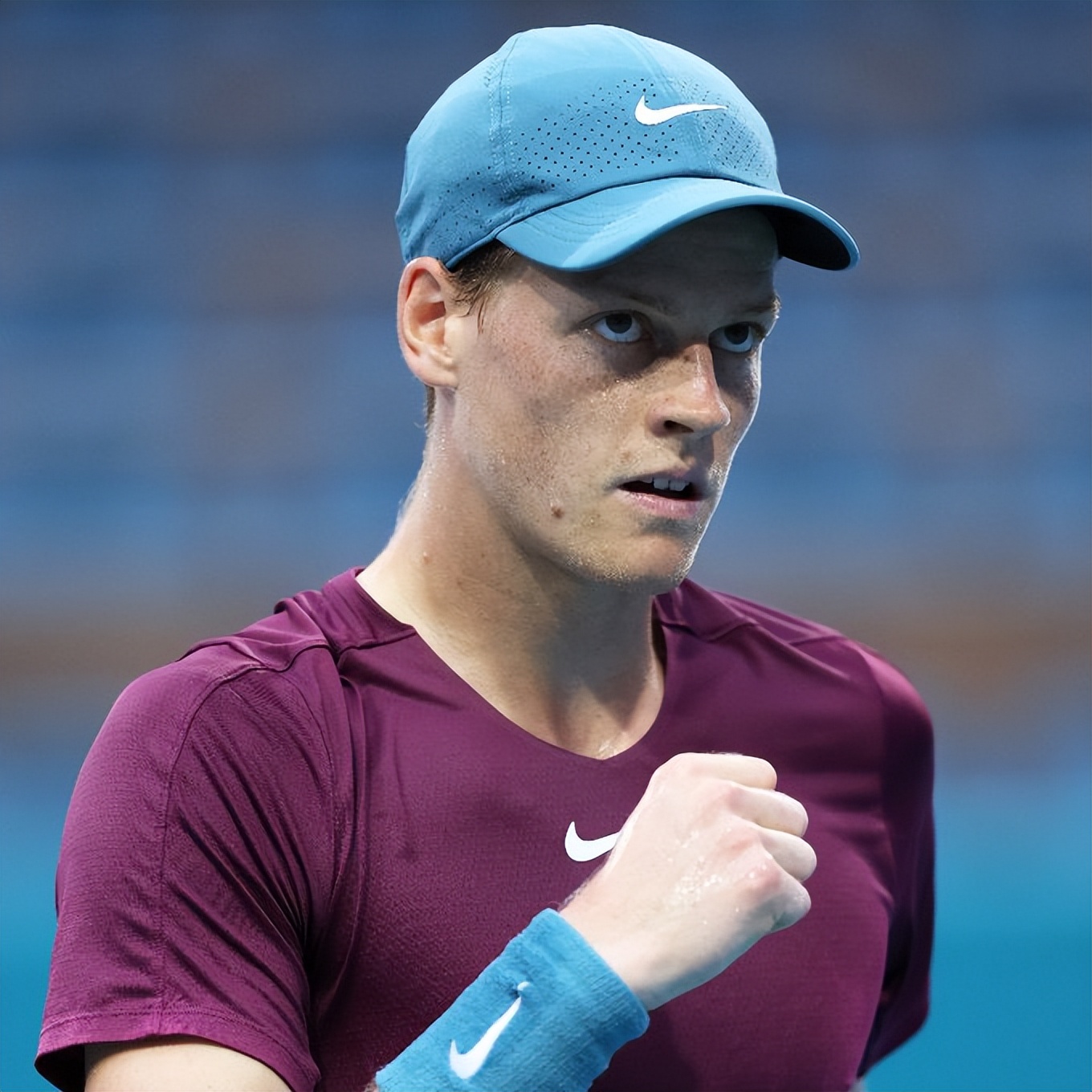 辛纳大师赛最新战况,阿尔卡拉斯和梅德韦杰夫交手纪录