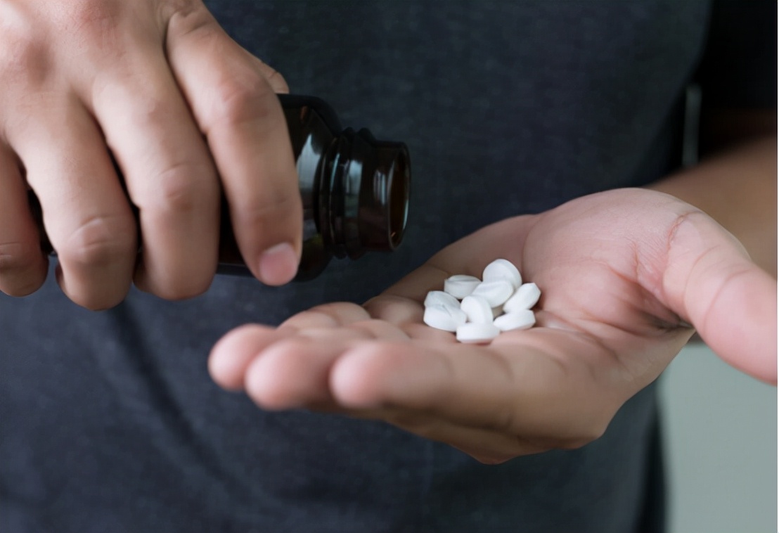 甲硝唑相当功效的药,阿莫西林加甲硝唑可以治疗什么病