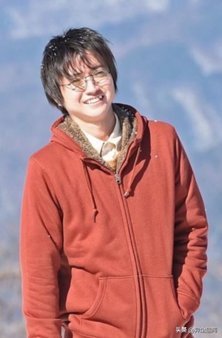 夜神月真人还原,夜神月真人版演技大爆发