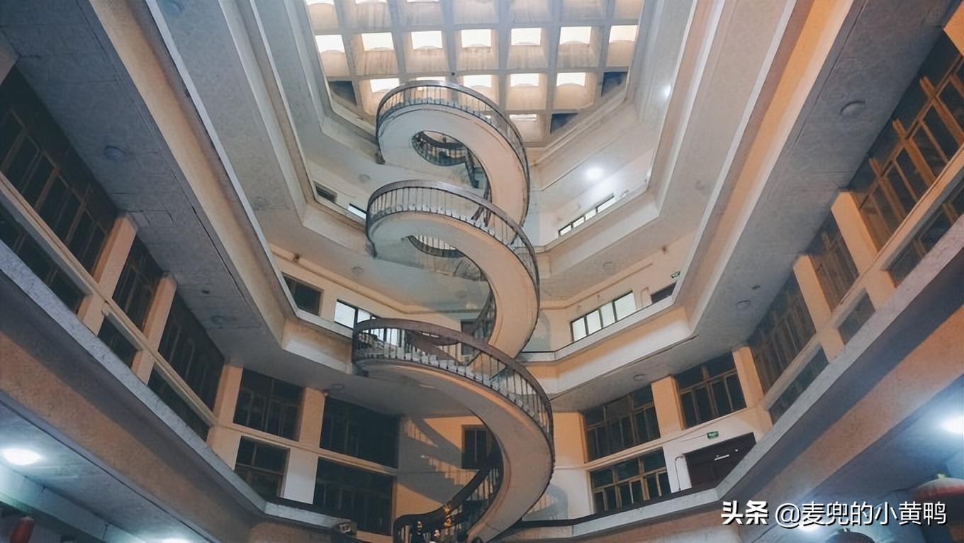 感受南京的艺术风格美食分享,中式情调南京美食