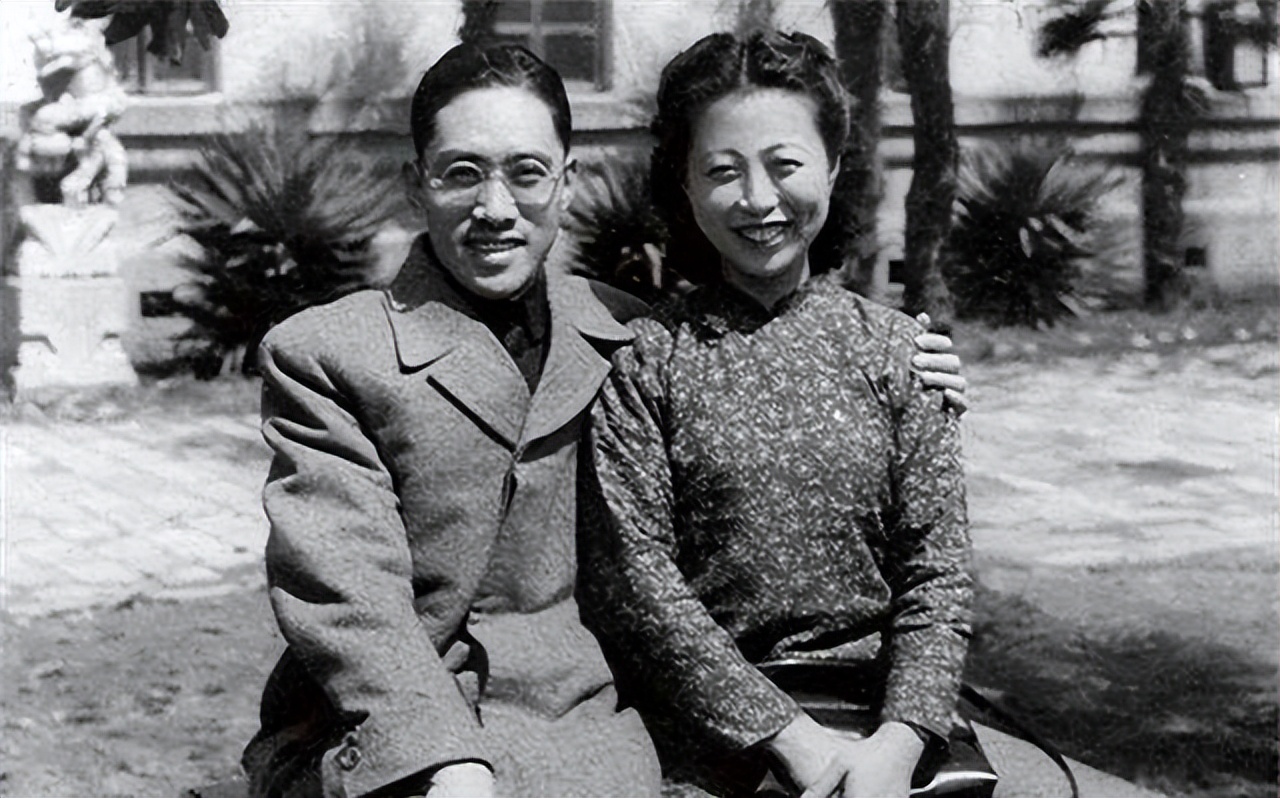 潜伏14年不被抓，原来保她的人不只是蒋介石，还有宋美龄