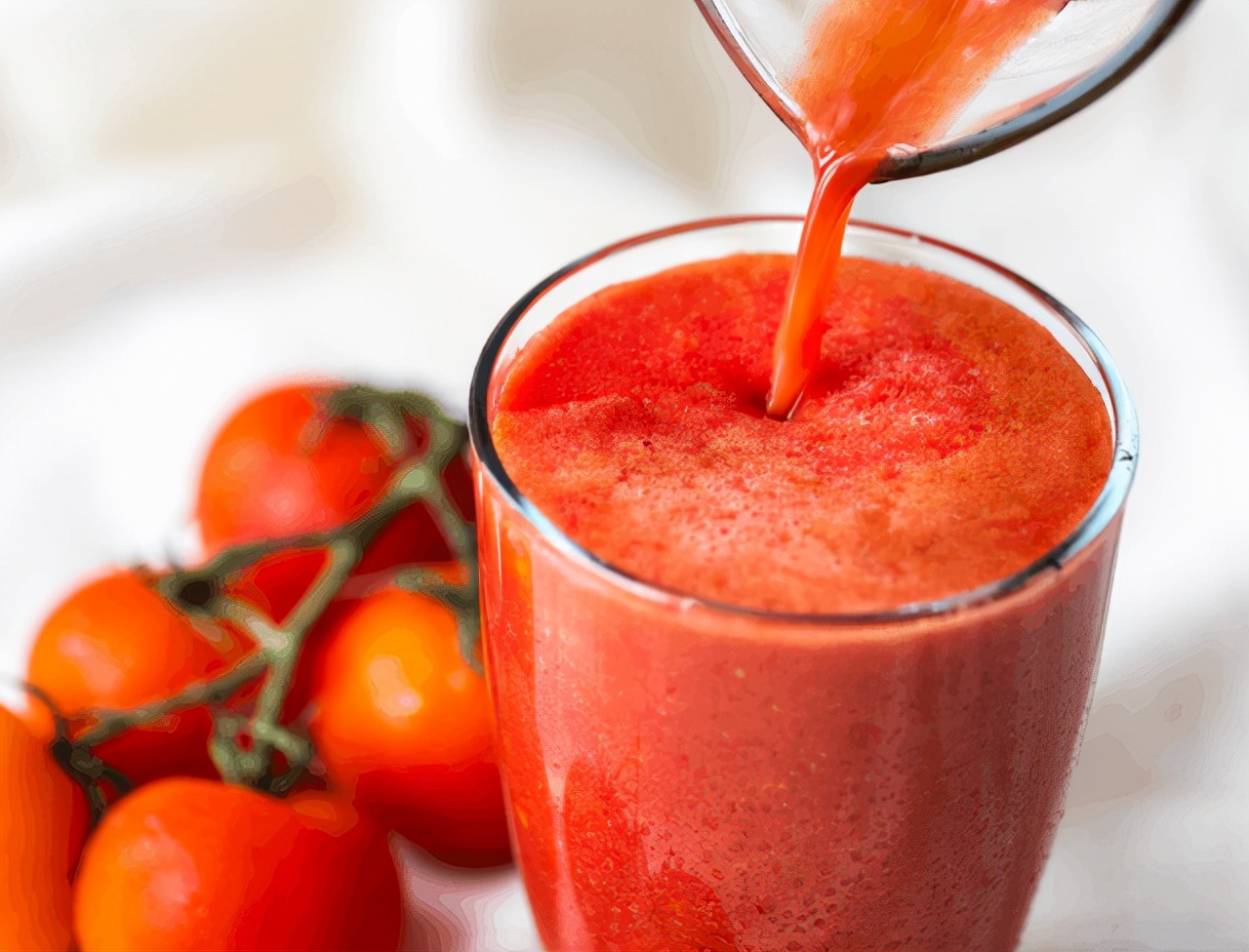 酒精最怕的五种解药,酒精最怕的不是牛奶