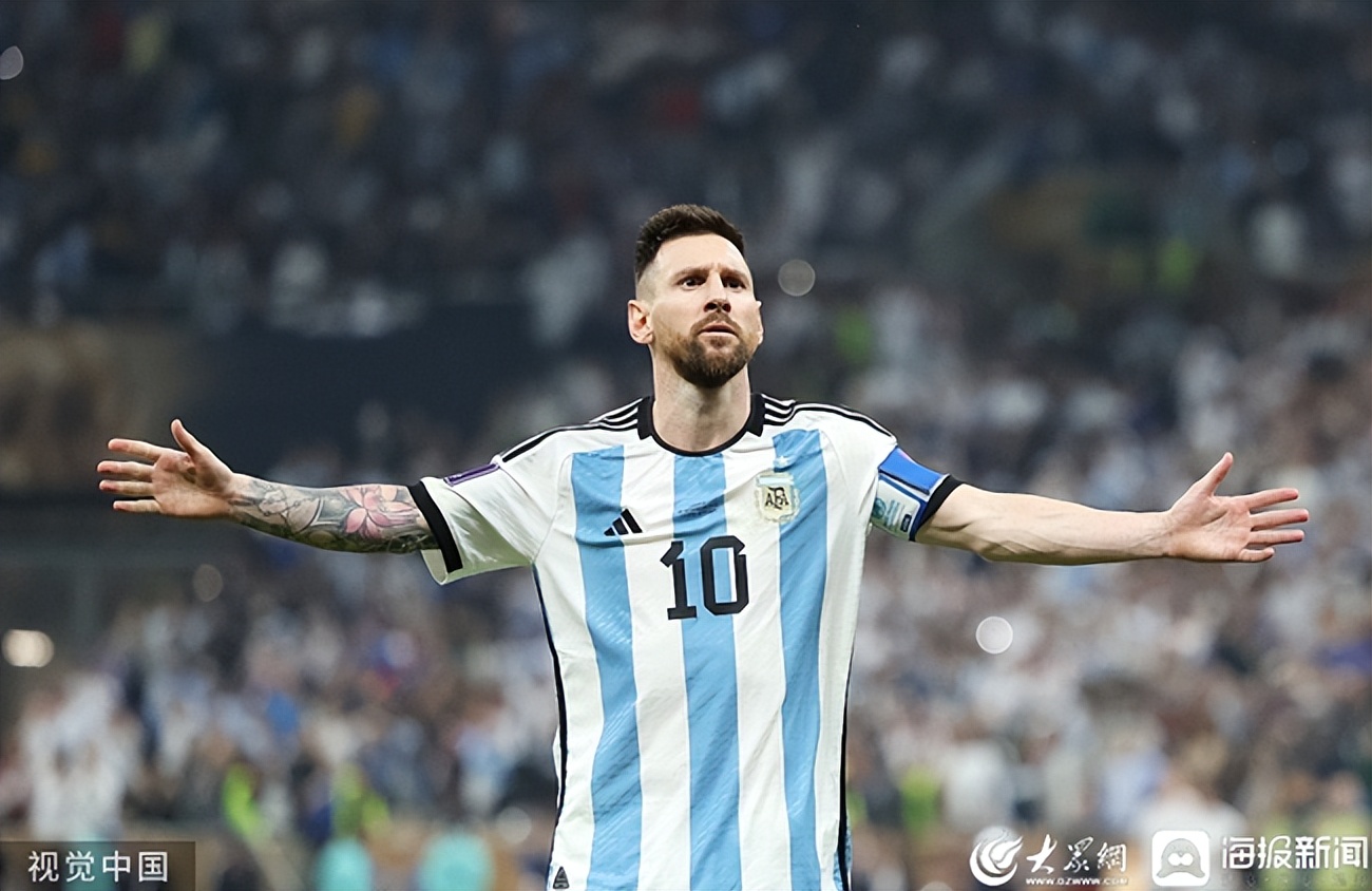 梅西三冠王阿根廷,阿根廷夺冠梅西披风衣