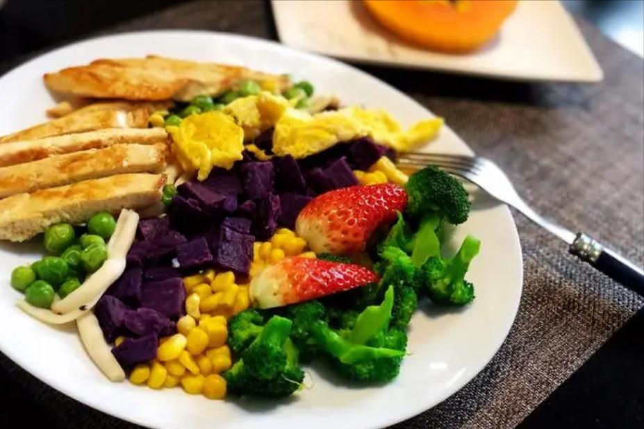 老年人尿频尿裤子有什么解决方法,老年人尿频尿裤子需要做哪些检查