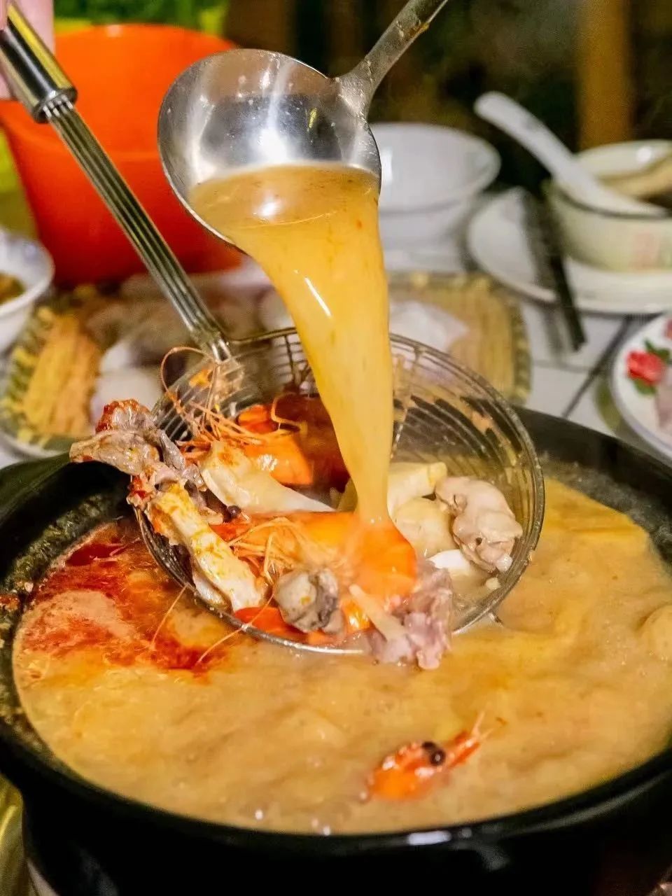 广西酸笋番茄煮酸汤鱼,贵州酸笋酸汤鱼