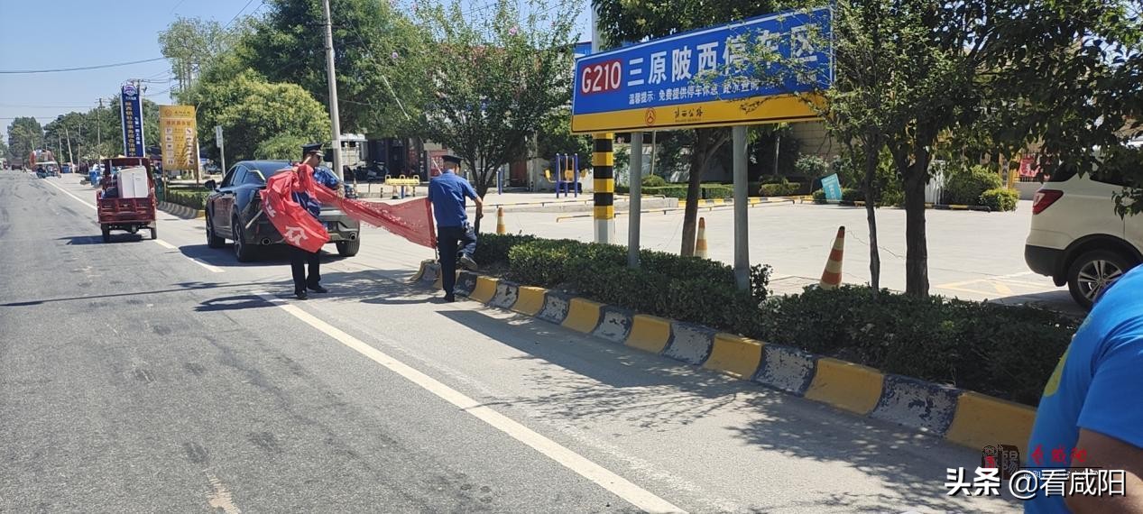 高温下的坚守公路人,酷暑高温下的坚守
