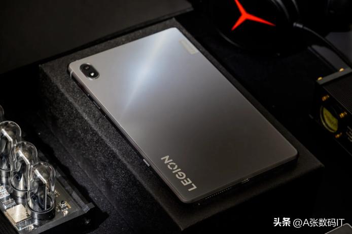 联想拯救者y700平板官方价格,联想拯救者y700平板和iqoopad哪个好