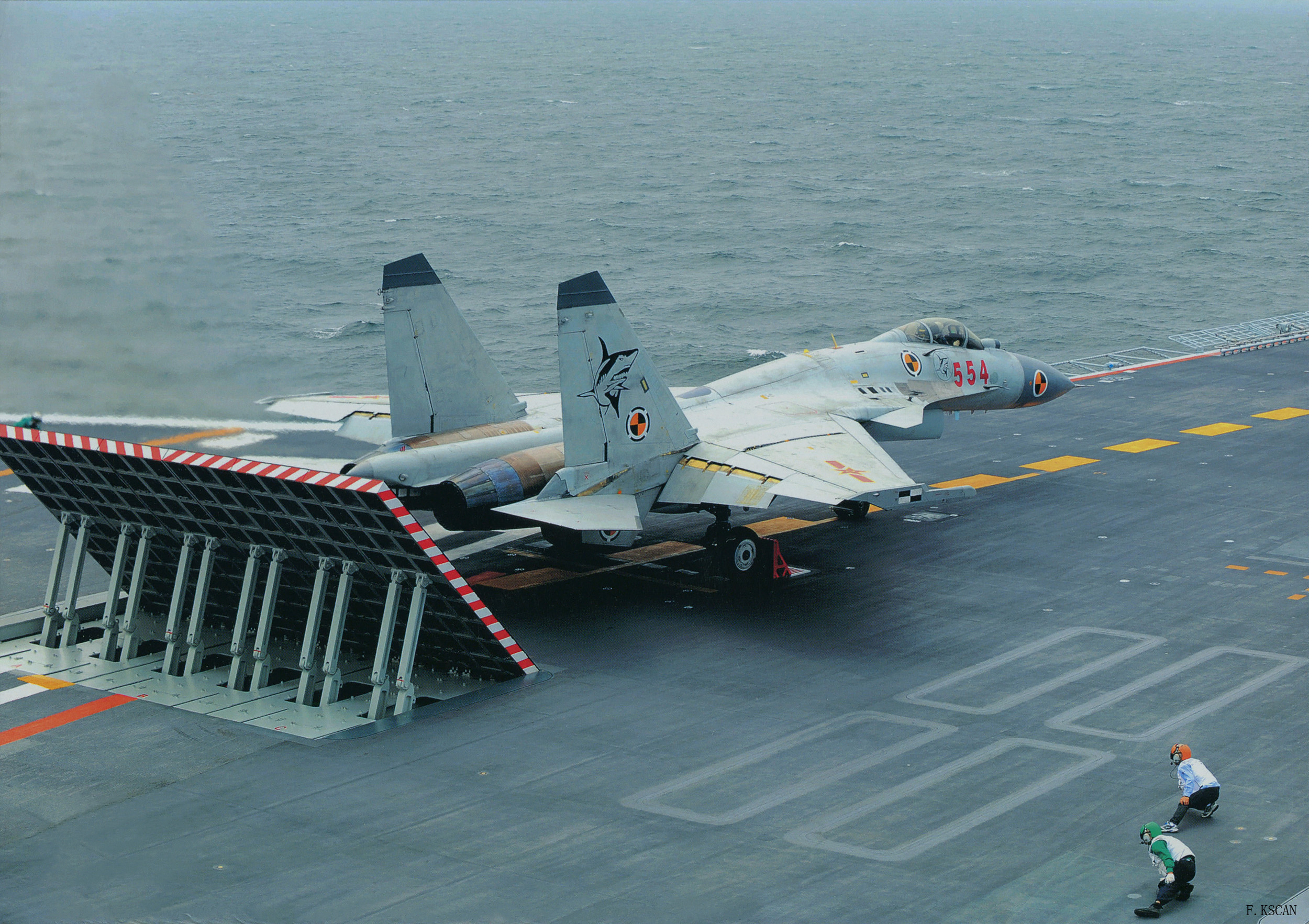 歼16飞控和苏35,歼16和苏35的机动性对比