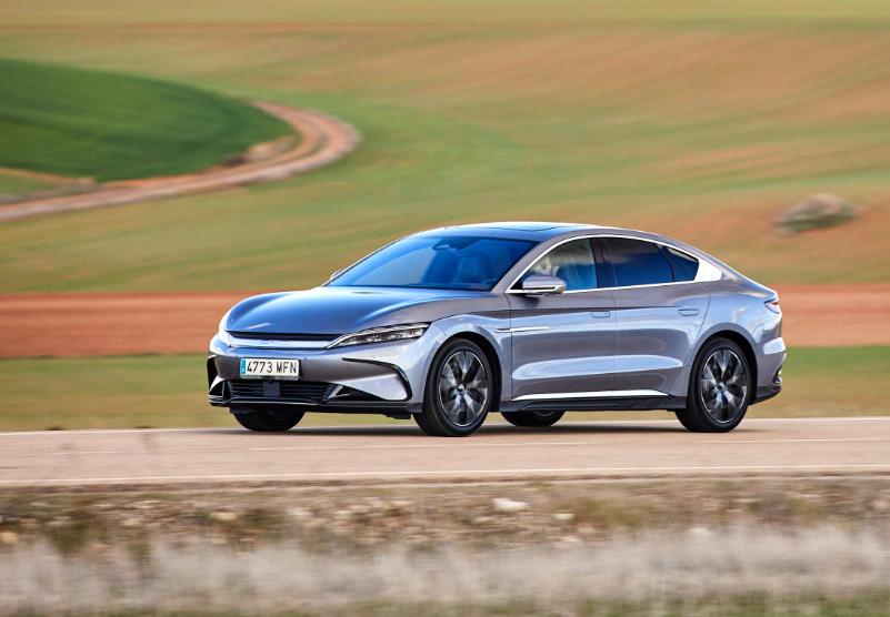 38岁,开上这10款车就算小有成就