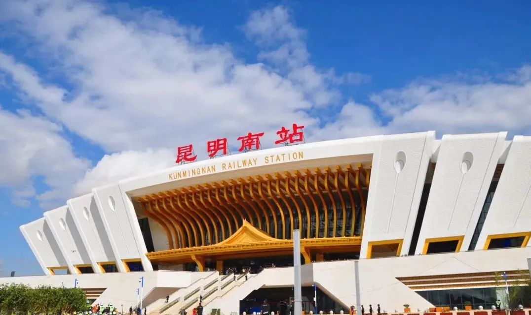 老挝人在中国回去老挝视频,老挝人回中国最新消息