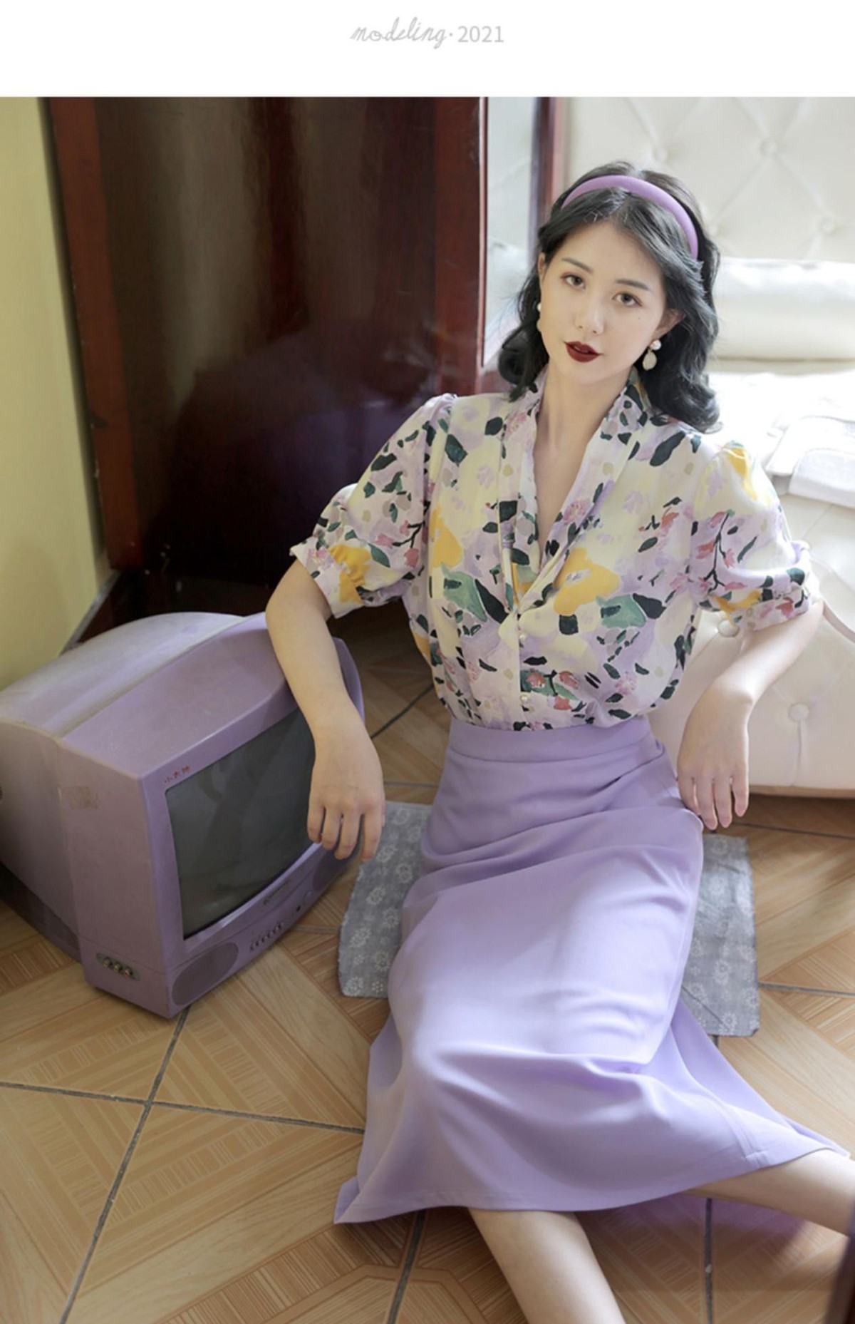 碎花衬衫怎样穿出高级感,春天衬衫风格穿法优雅高级时髦