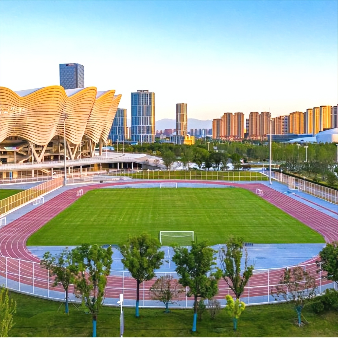 西安国际港务区视频奥体中心,记者带你看西安直播