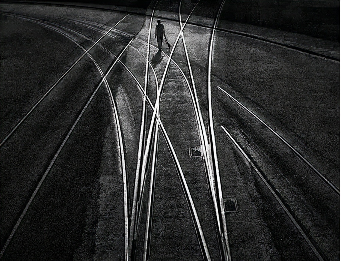 如何不用ps就让照片能眨眼睛,降低照片曝光ps