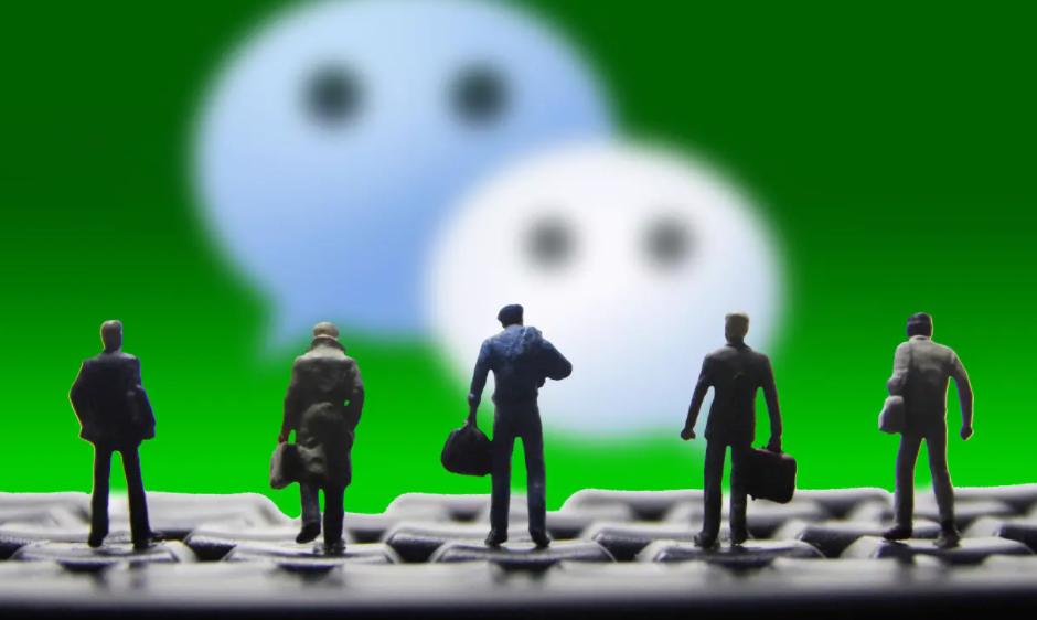 接近13亿用户的微信为何不敢收费?当年的QQ收费差点毁掉腾讯