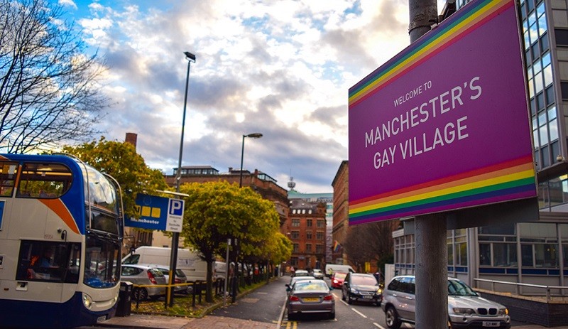 英国曼彻斯特附近小镇房价,英国曼彻斯特买公寓