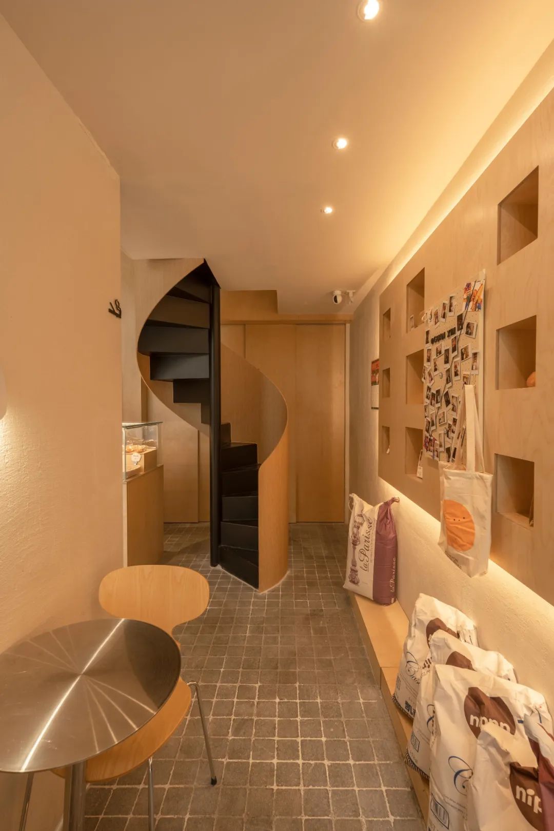 设计灵感丨高温+疫情，这18家“倒霉”的成都新店有什么看头？