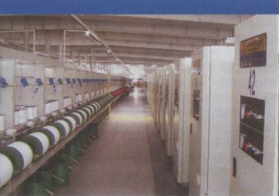 江苏穷小子，13岁工地搬砖白手起家，如今身家1400亿，成江苏首富