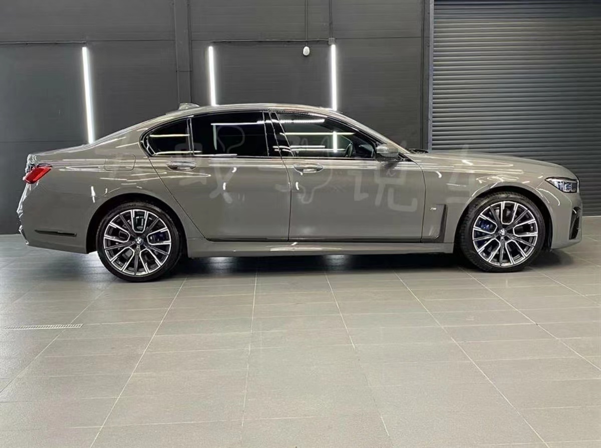 宝马新7系霸气,宝马7系首台进店