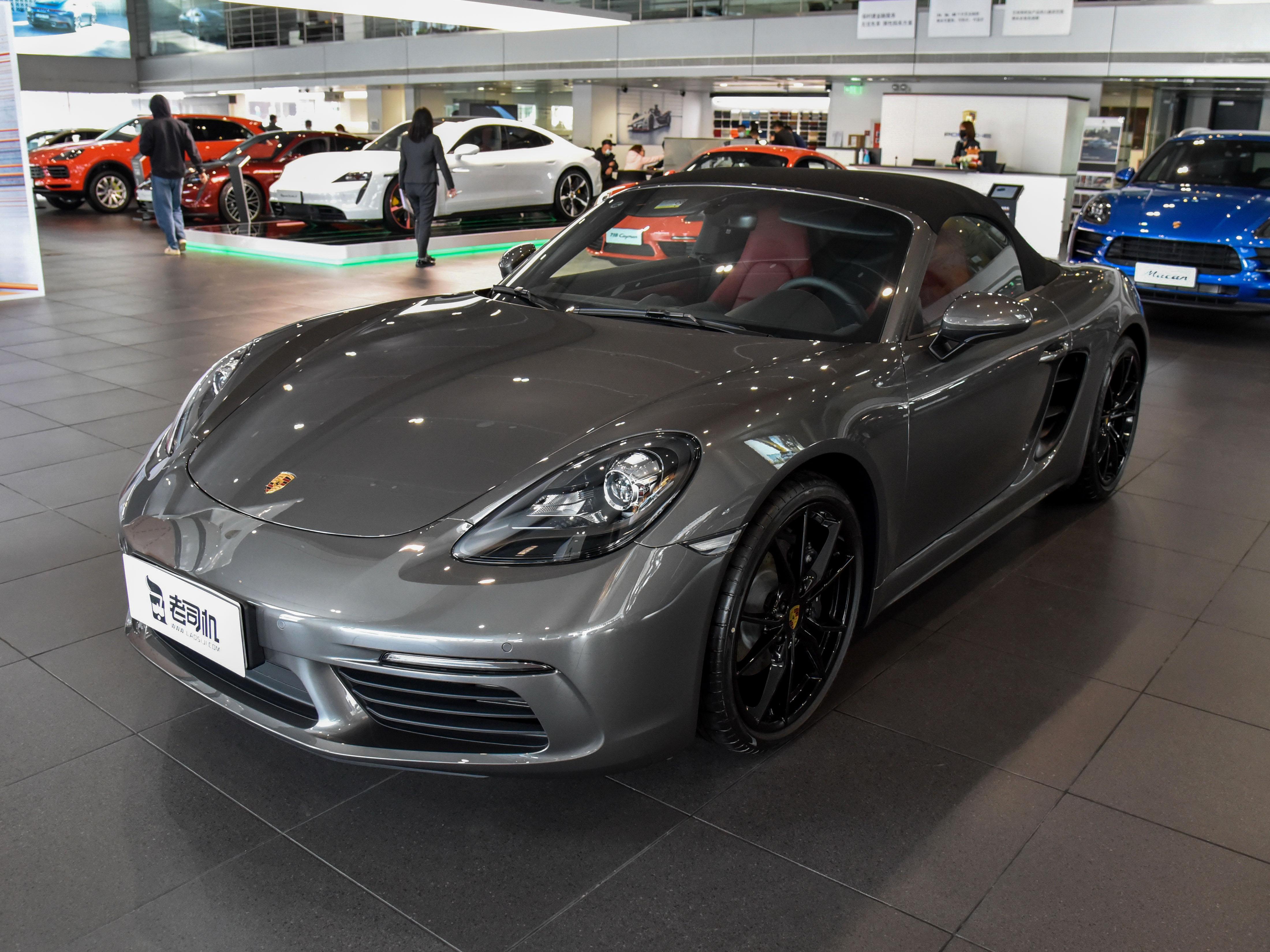 保时捷718是pdk变速箱吗,新款保时捷718硬顶4座敞篷报价