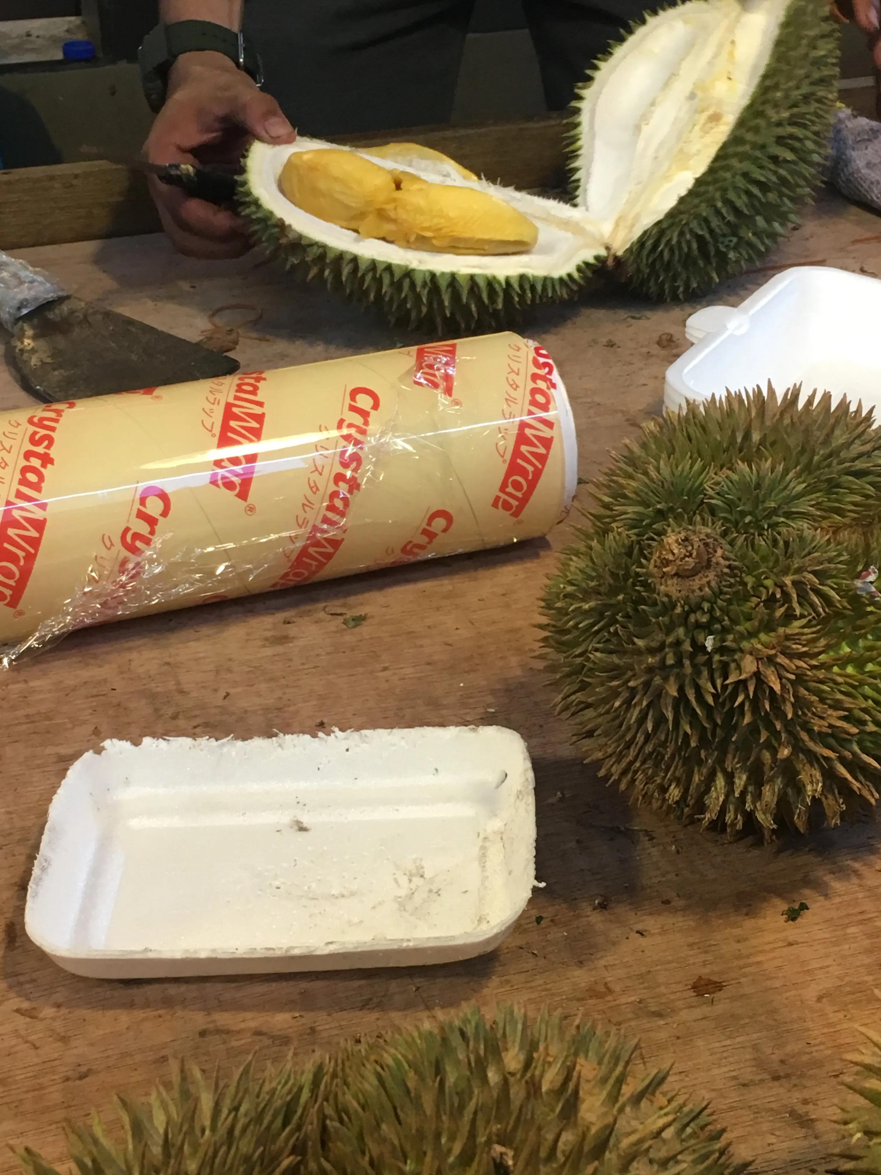 马来西亚的榴莲树多少钱一棵,马来西亚的榴莲产地在哪里