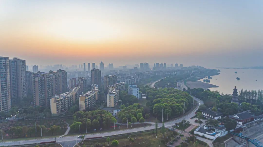 置业不应是年轻一代的唯一目标,年轻人置业的4个原则