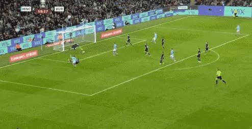 3-26场7球c罗紧追哈兰德,c罗和哈兰德十场进球对比