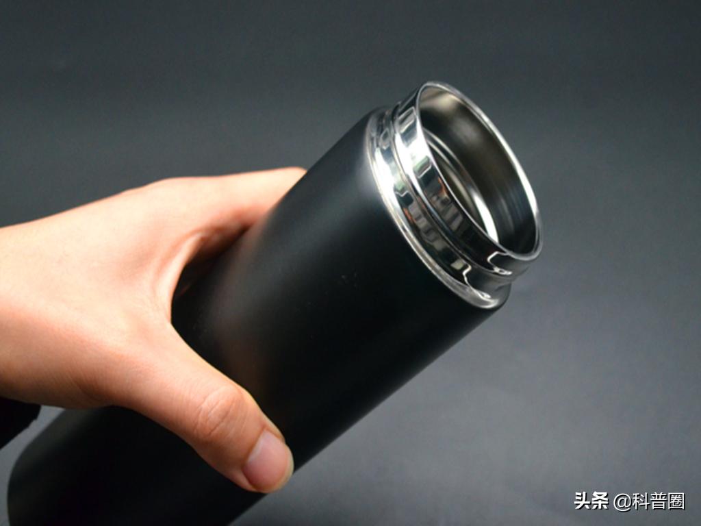 “夺命保温杯”屡次遭央视曝光,保温杯夺命保温杯遭央视曝光