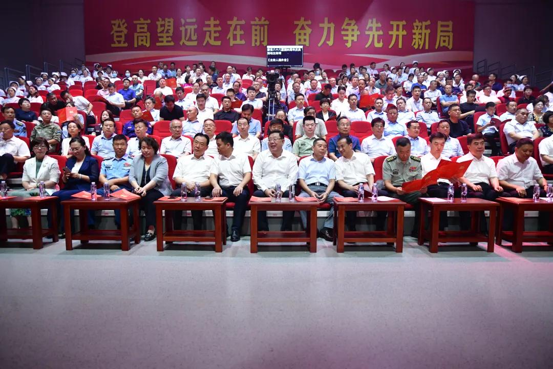 *安泰**八十八医院建院85周年庆典仪式举行杨洪涛出席李兰祥致辞