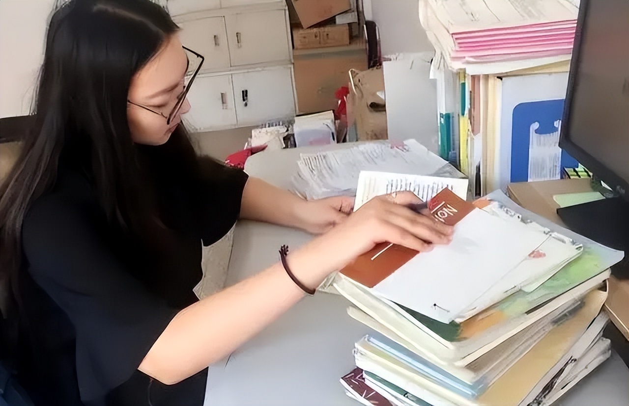 教师工资普调最新标准,教师工资今年普调表