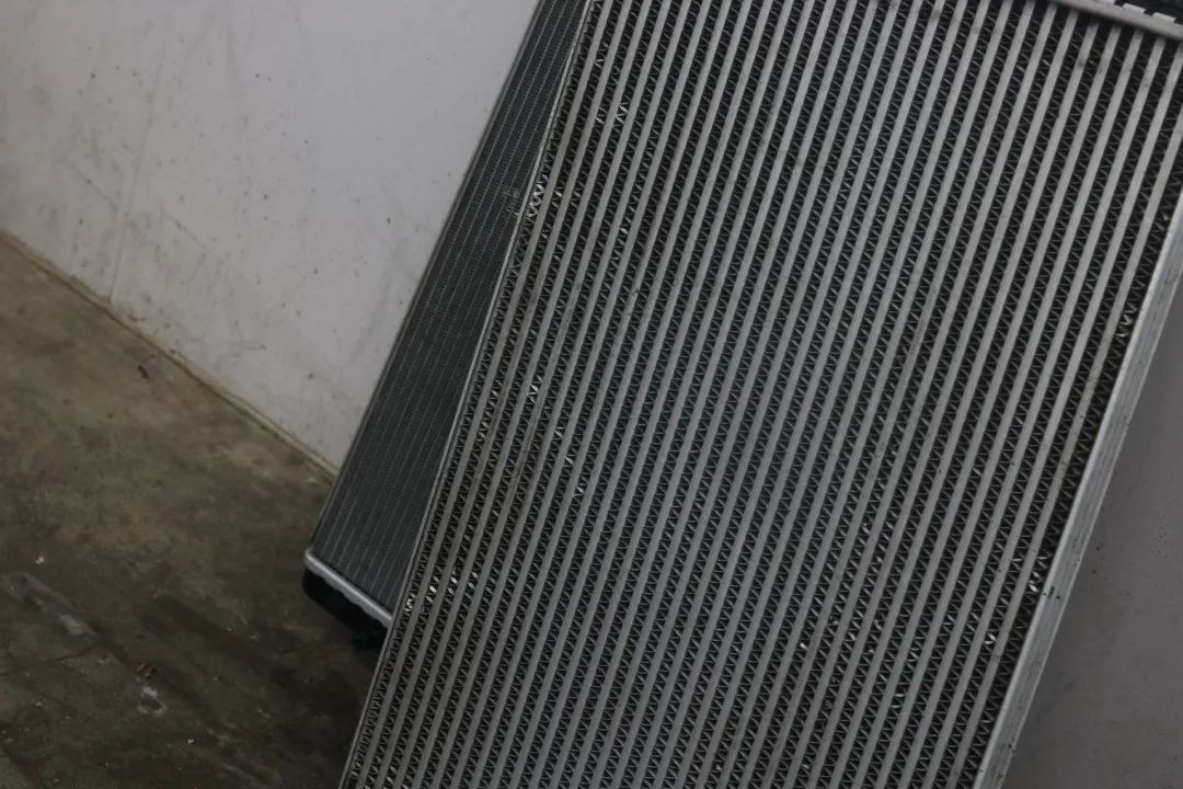 老迈腾b7换新款后新标,迈腾b7翻新哈尔滨