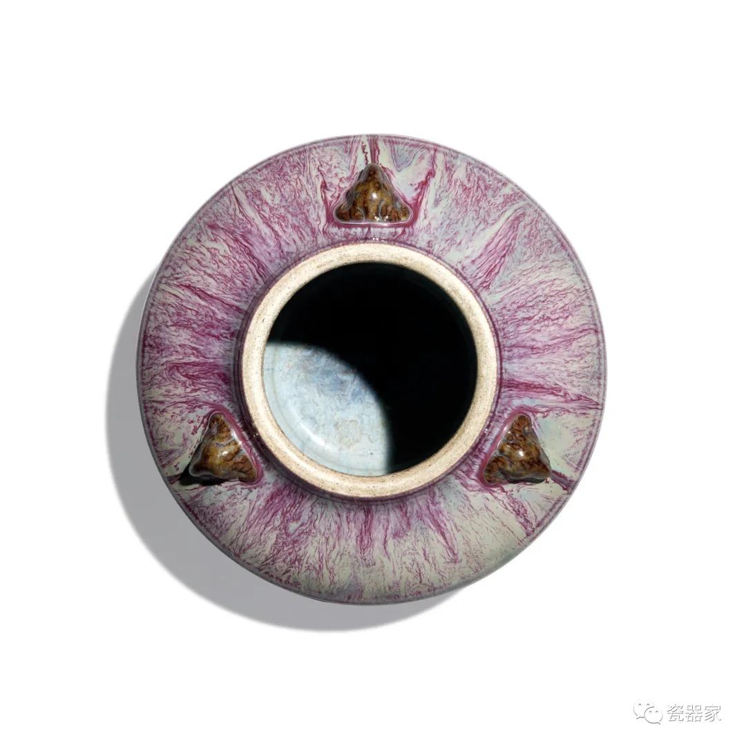 苏富比瓷器秋拍 (苏富比19年香港瓷器春拍)